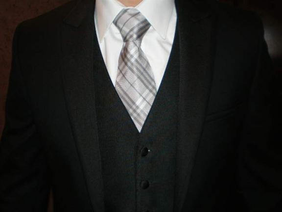 silver burberry tie